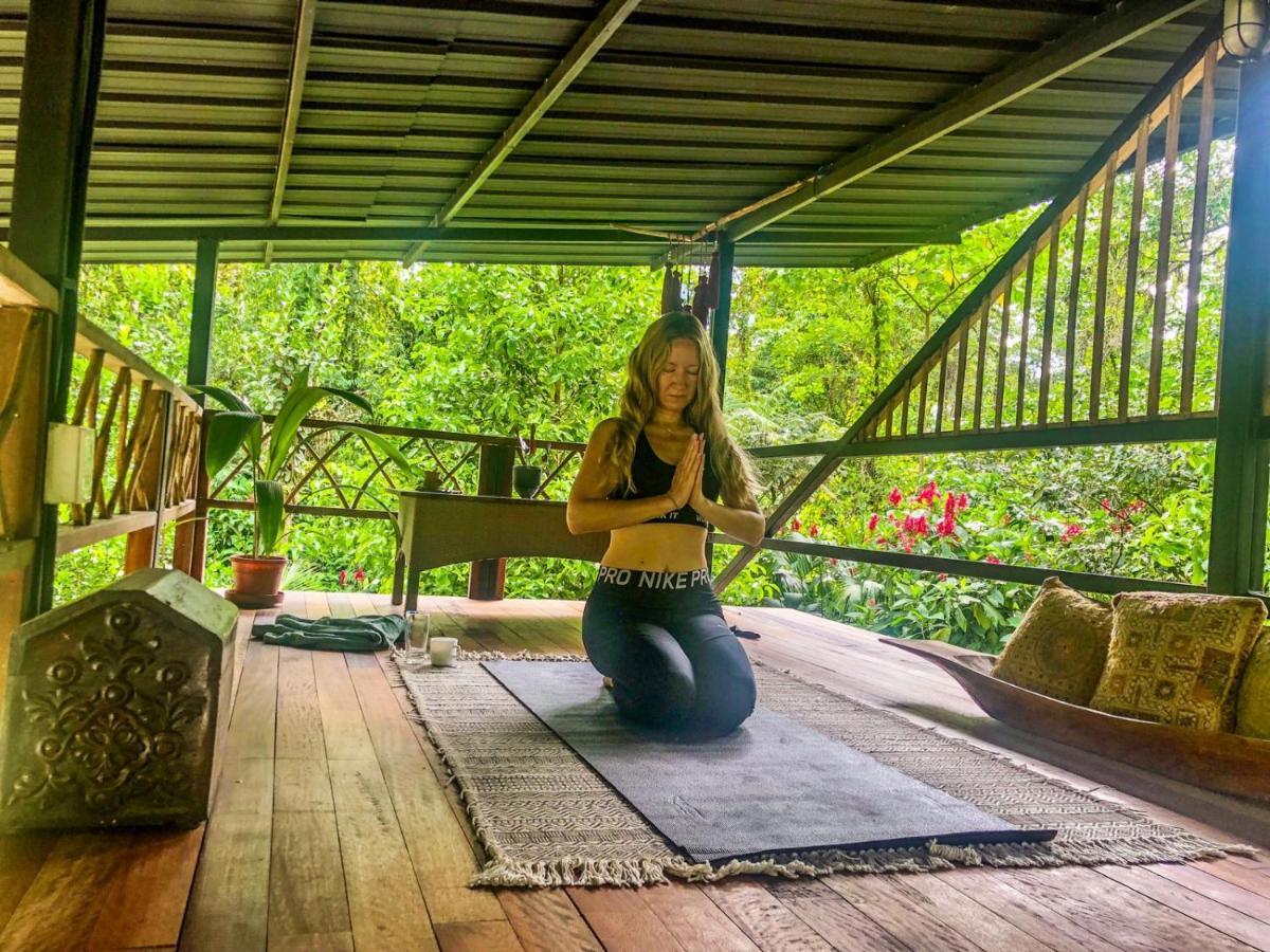 Kuyana Amazon Lodge Archidona ภายนอก รูปภาพ