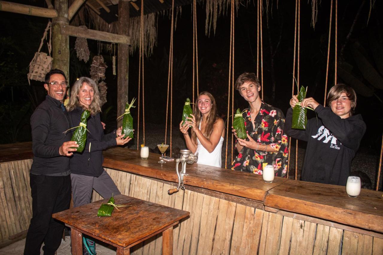 Kuyana Amazon Lodge Archidona ภายนอก รูปภาพ